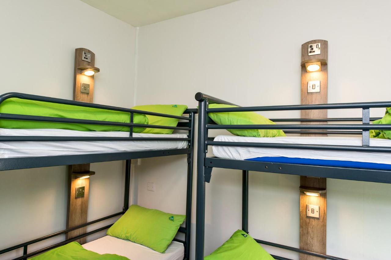 Yha Boswinger Hostel Bagian luar foto